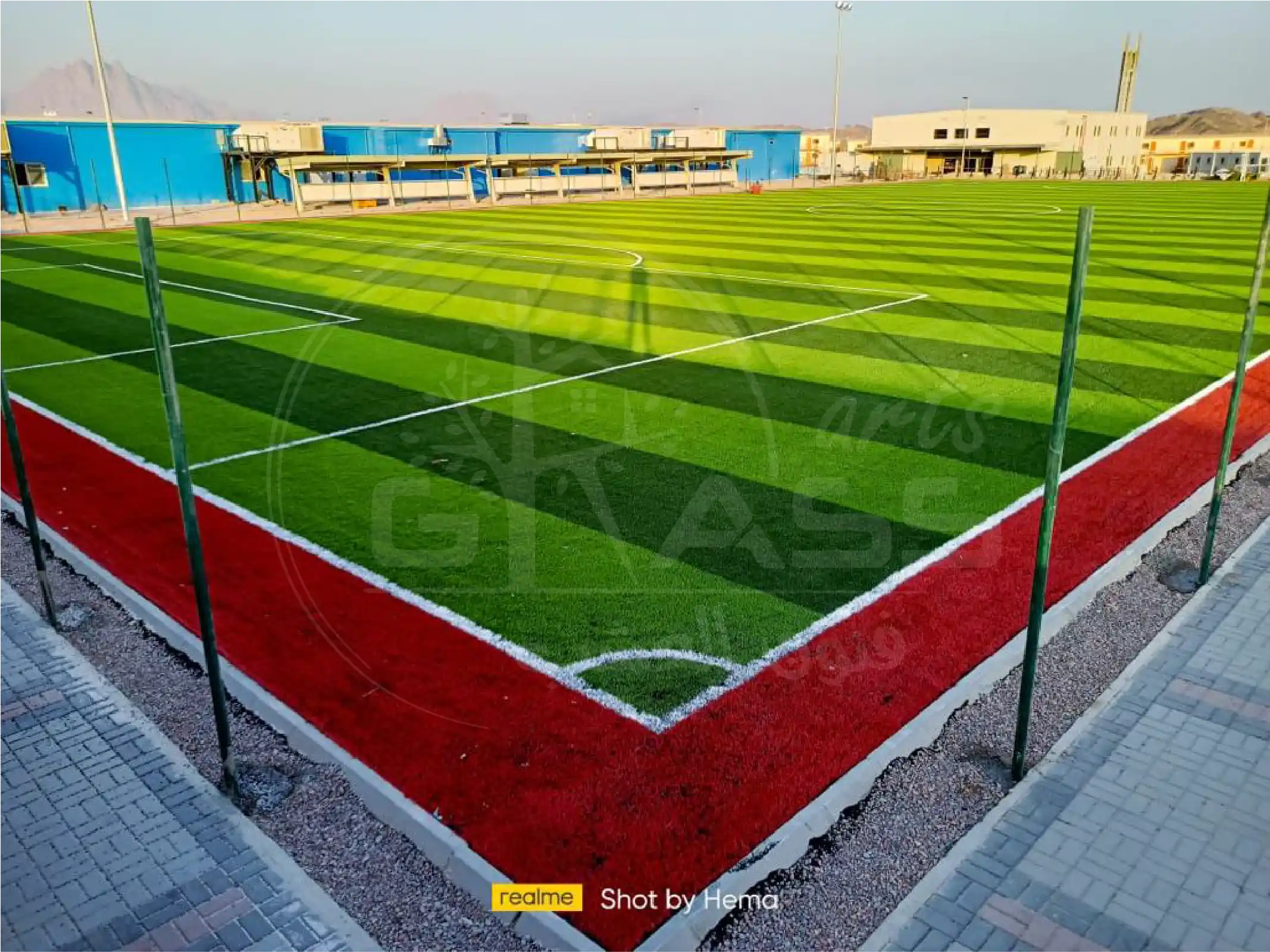 - تجهيز واعداد الملاعب جميع انواع الملاعب الرياضية : * ملعب كرة قدم * ملاعب بادل بانوراما * ملاعب بادبول * ملاعب تنس * ملاعب كرة سله * ملاعب كرة طائره ملاعب كرة يد تراكات الملاعب مضمار الجري