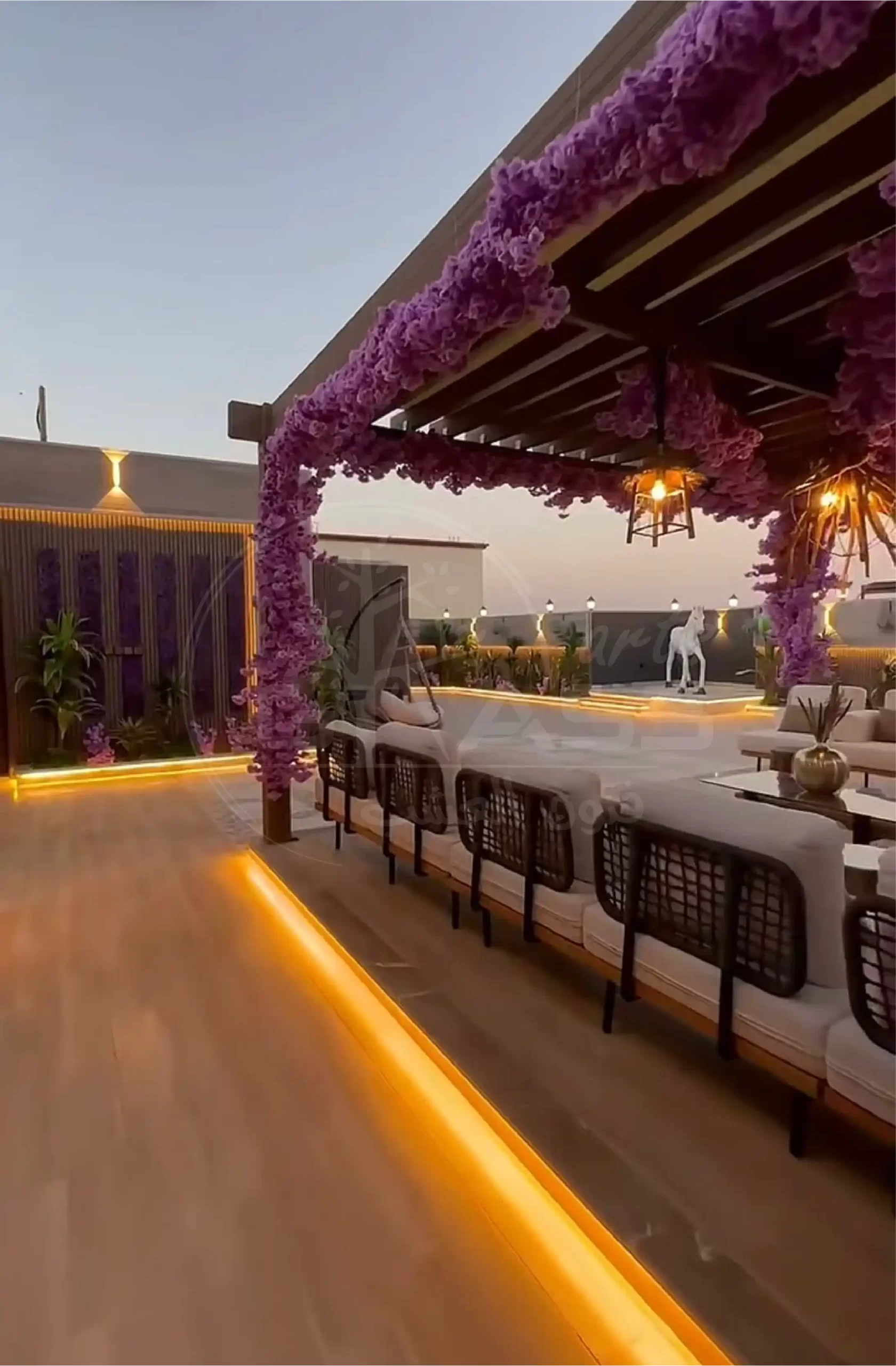 فنون العشب - جلسات حدائق خارجية